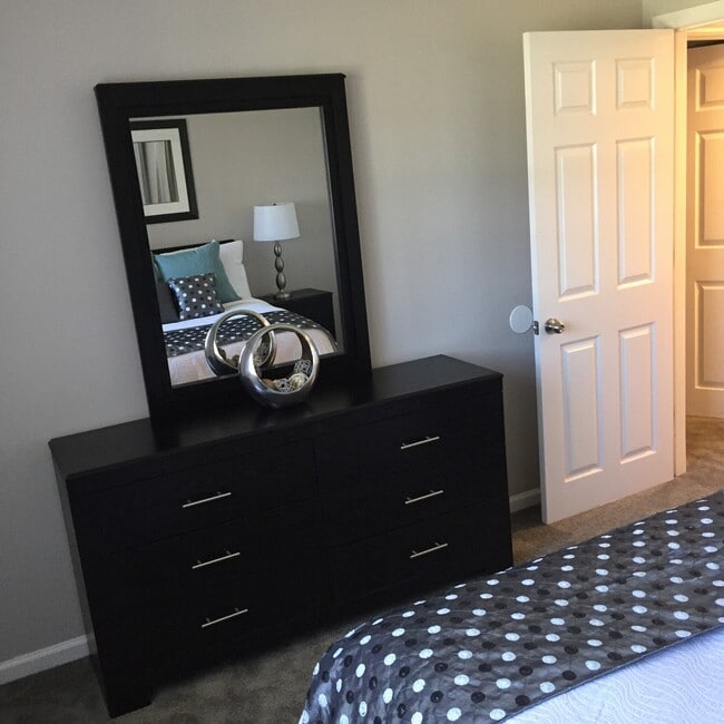 Woodcrest Apartments