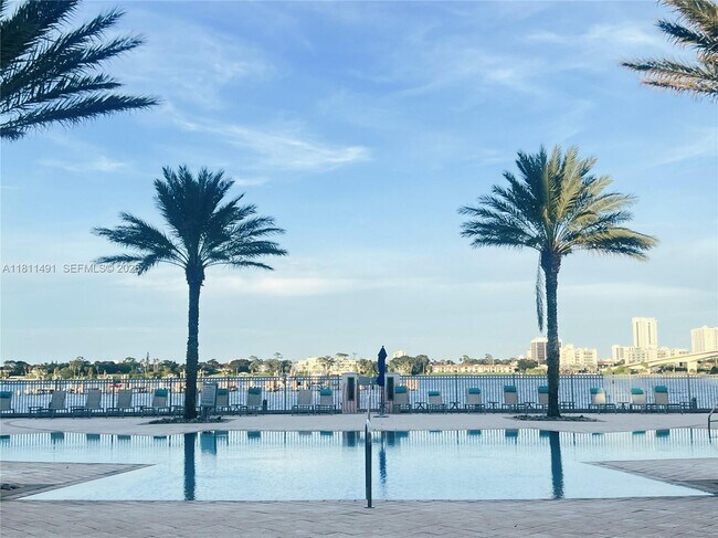 231 Riverside Dr Unit 1210