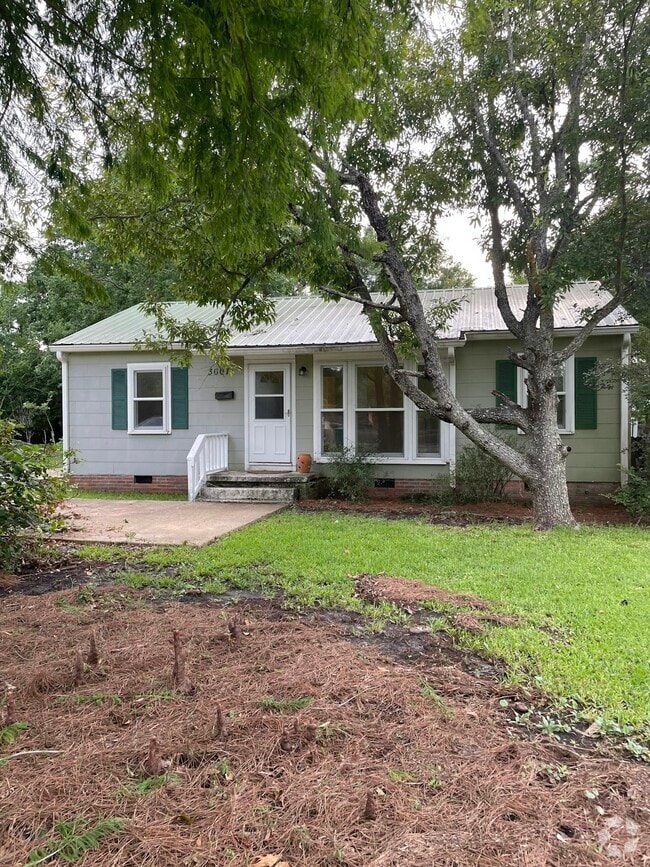 Building Photo - 3607 Washington Ave Rental