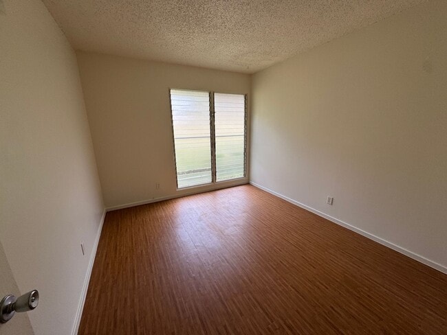 Photo - 1226/1228 Palekaiko St Unidad 1226