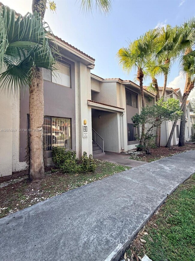 3228 Coral Lake Dr Unit 3228
