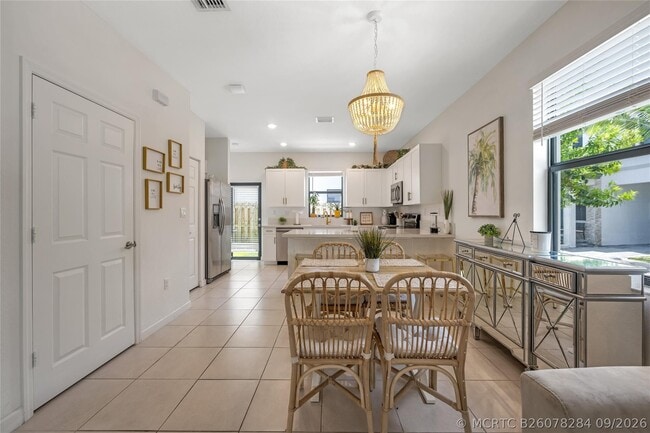 1622 SW 28th Ct
