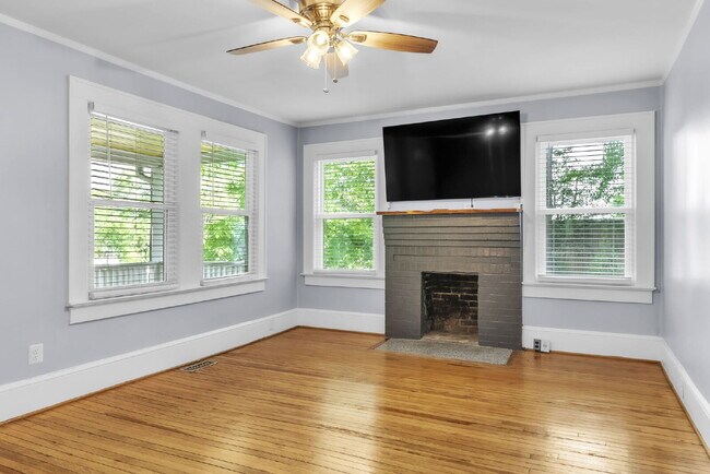 Photo - Cozy 2 Bed / 1 Bath Bungalow Near the Blue Ridge Mountains on Nearly 1 Acre $1,595/mo rent