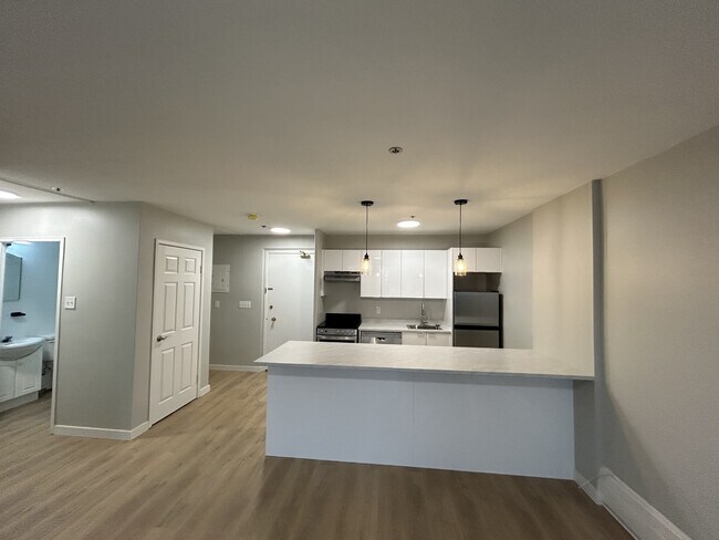 Photo - 1585-1585 Oxford St Unité 102