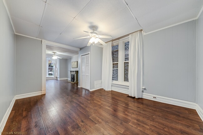 Photo - 1012 S Oakley Blvd Unit 1