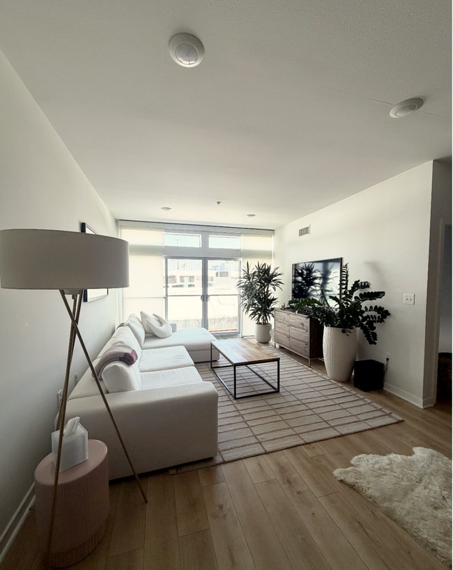 Photo - 4215 Glencoe Ave Unidad 213