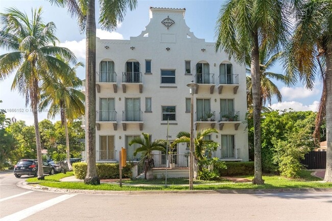 Photo - 694 NE 76th St Apartamento Unidad 2