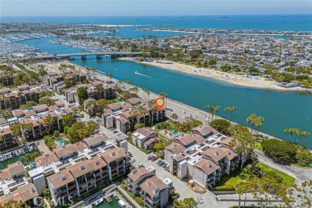 Building Photo - 6315 Marina Pacifica Dr S