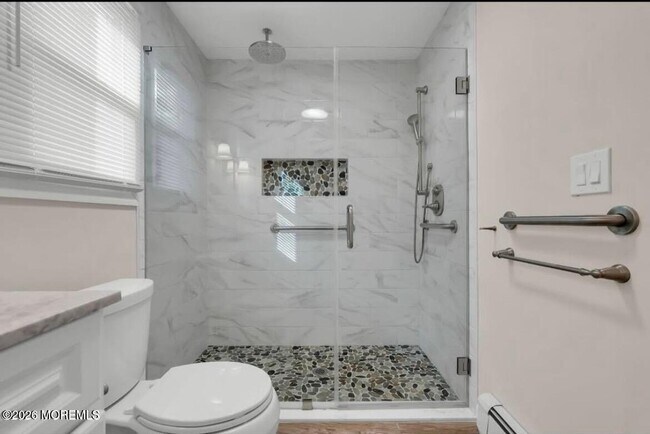 Photo - 9 Eisele Ave
