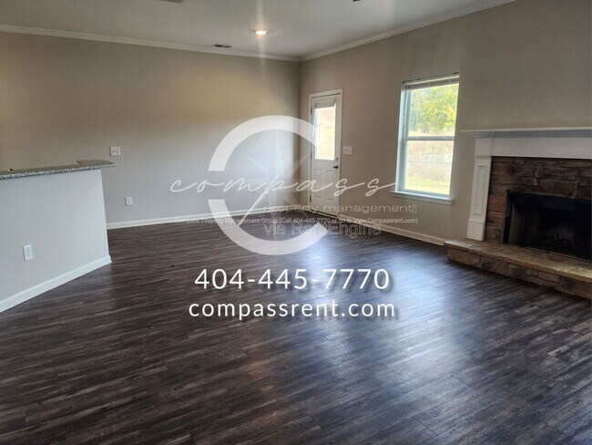 Photo - 109 Squarewood Ln NW