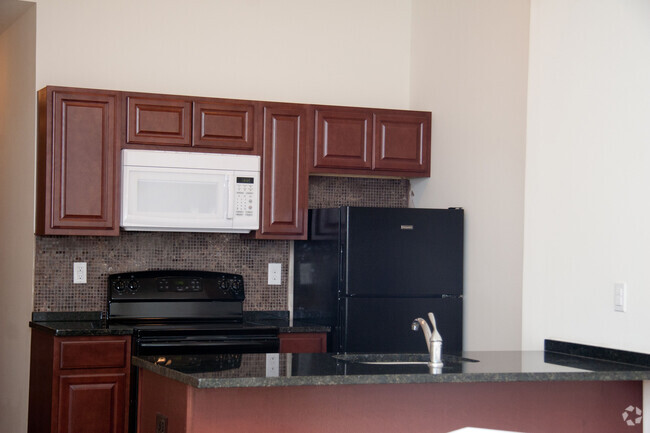 Building Photo - 6042 Market St Unit 2 Rental