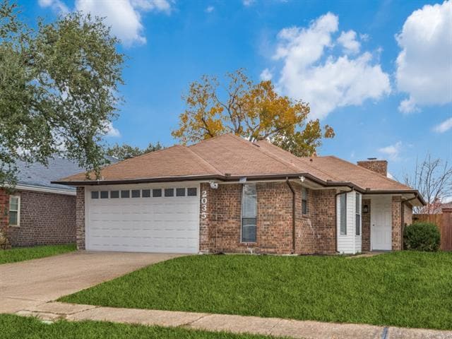 Building Photo - 2035 Avignon Dr