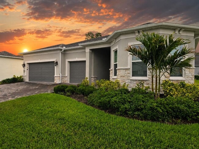 Building Photo - 6349 Mossy Oak Rd