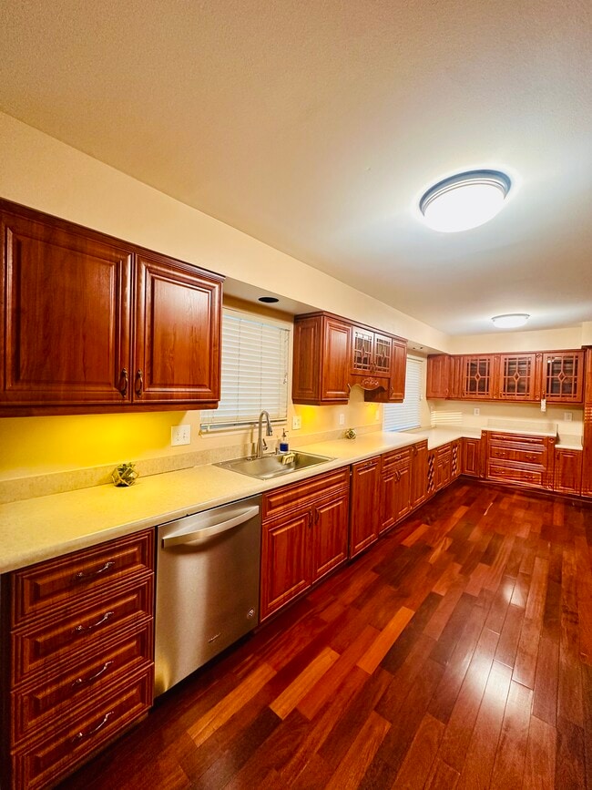 Photo - 30244 Southampton Ln