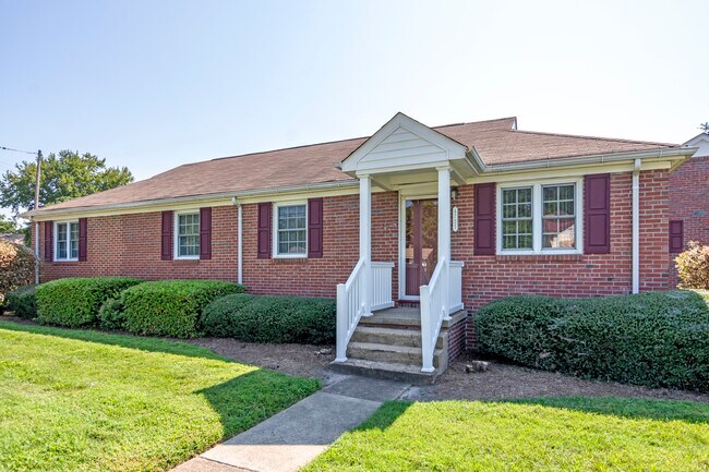 Photo - Stanley Court- No Cost Utilities *