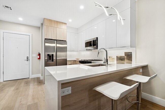 E Residences @ 6810 Polk St - E Residences @ 6810 Polk St Apartments