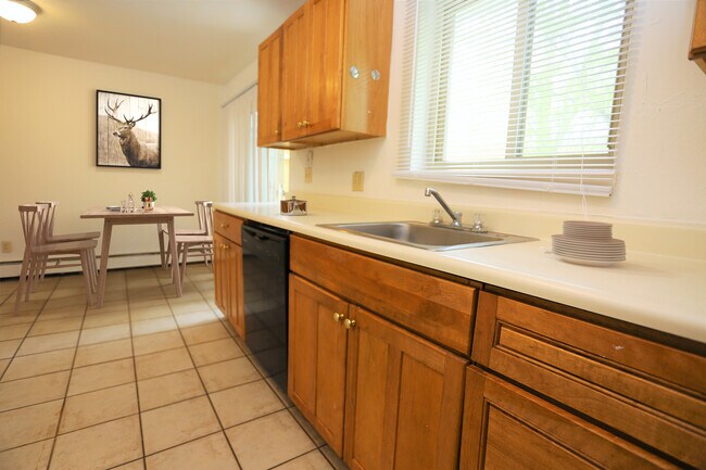 Rosewood Park Apartments