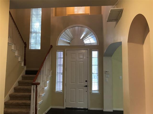 Photo - 2042 Fox Glen Dr