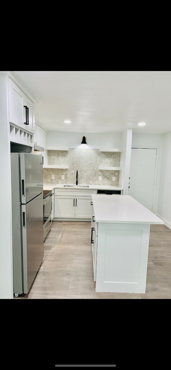 Photo - 5311 Fleetwood Oaks Ave Townhome