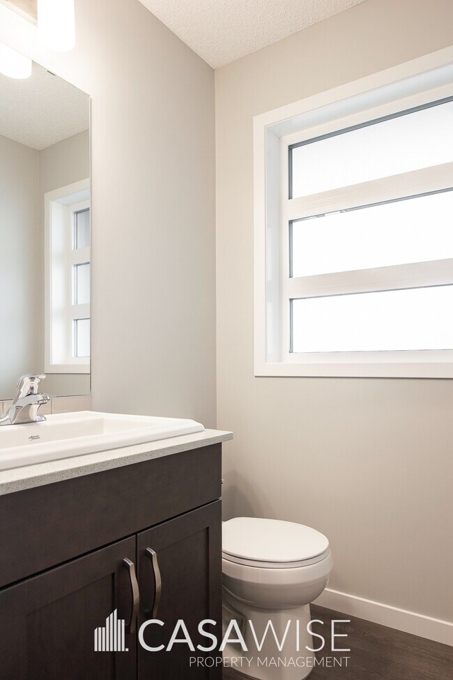 Photo - 17230-1729A 9A Ave SW