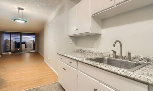 Photo - 550 E 12th Ave Unit 905