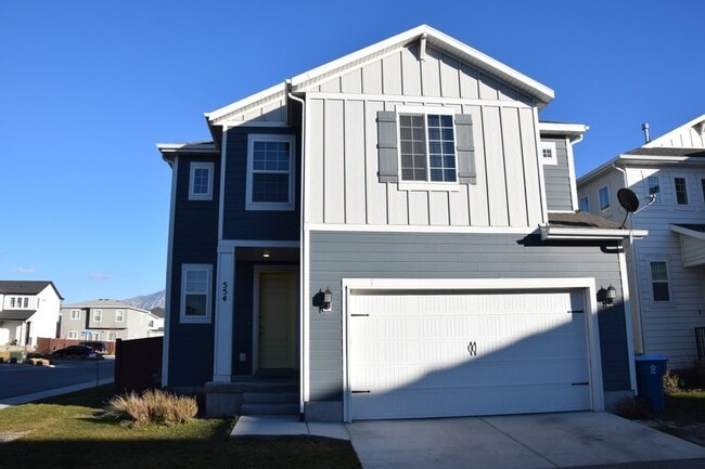 Photo - 554 N 60 W St