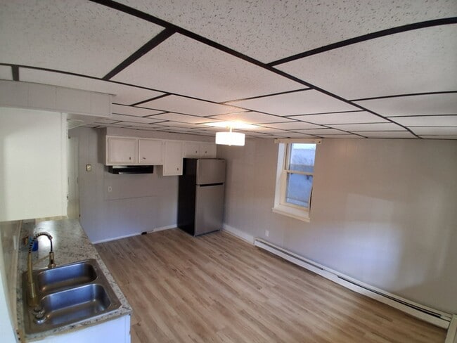 Photo - 65-67 Railroad Street Unit 1