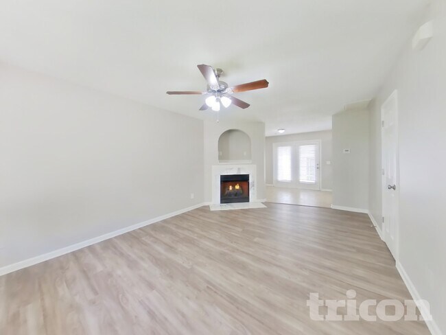 Photo - 1787 Mission Oaks St