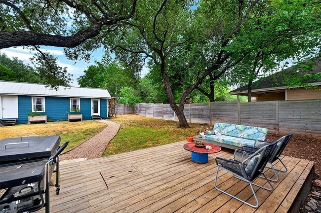 14541 Hunters Pass
