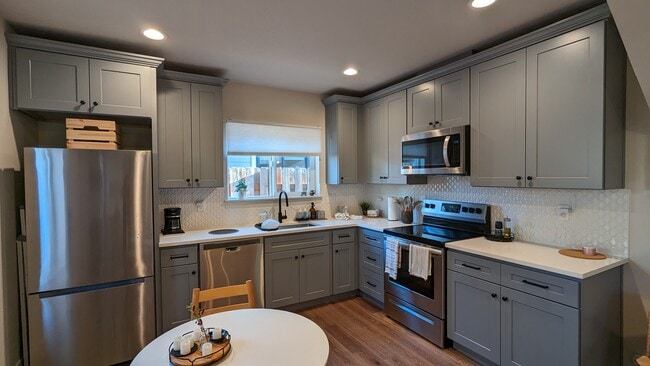 Photo - 5591 SE 57th Ave