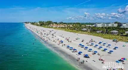 Beach Island Home! Manasota Key! Beach access across the street.