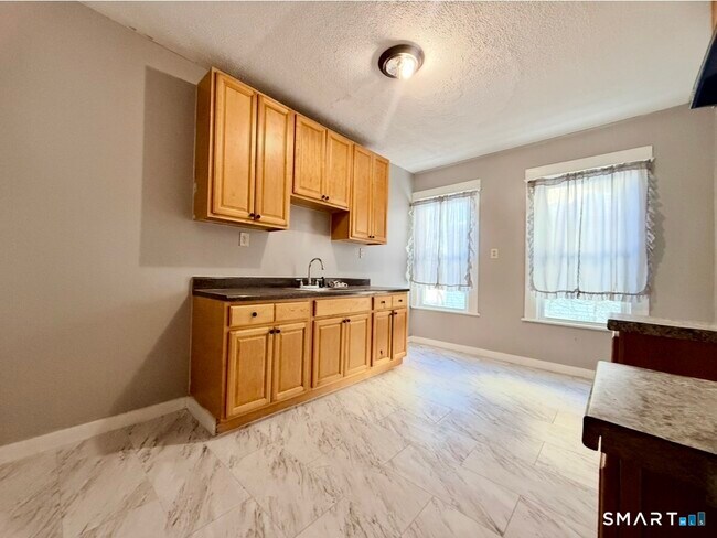 Photo - 119 Sherwood Ave