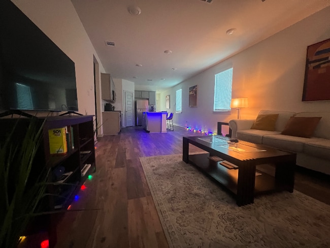 Photo - 109 Scarborough Wy