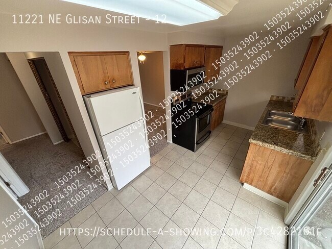 Photo - 11221 NE Glisan St Unit 12