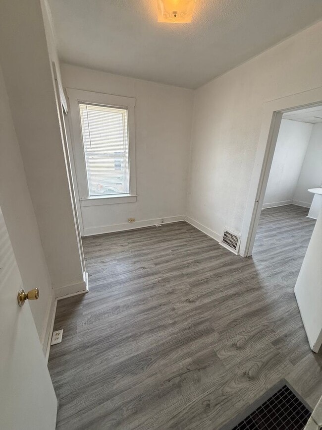 Photo - 328 W Mason St Unit 1