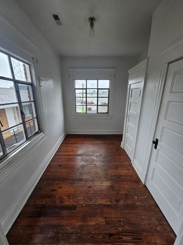 540 6th Ave Unit #2