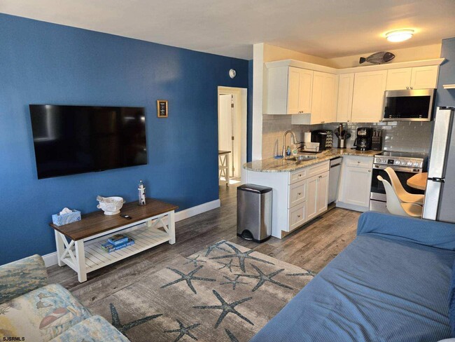 Photo - 3401 Ocean Ave Unit 11