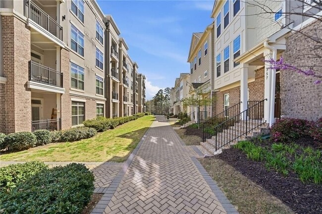 Photo - 361 Watson Ave