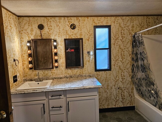 Photo - House for Rent in Yelm