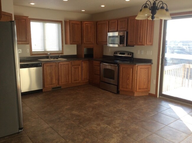 Photo - 2 bedroom, 2 bath Townhome