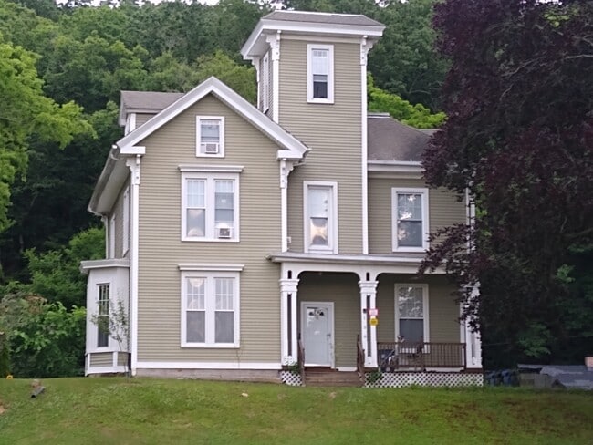 Photo - 138 Laurel Hill Ave