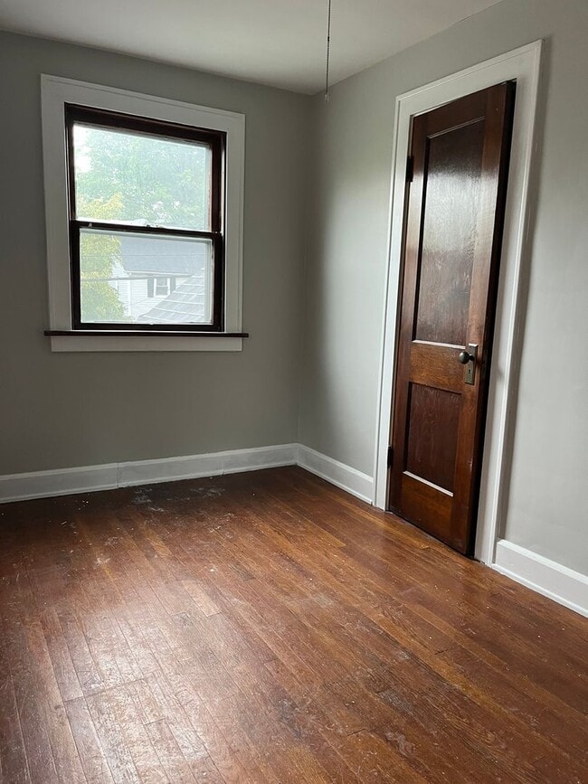 Photo - 10614 Avon Ave