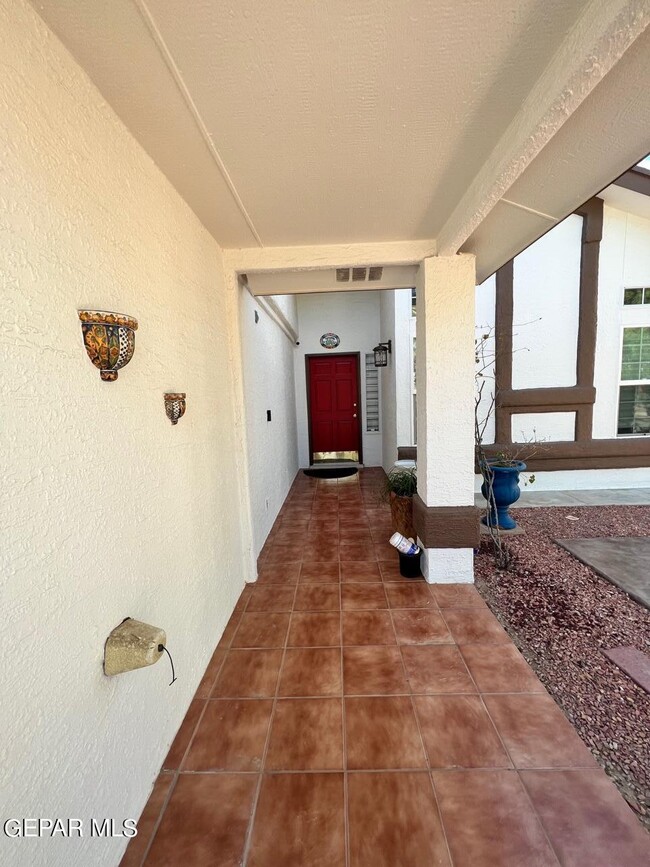 Photo - 1425 Rainbow Ridge Dr