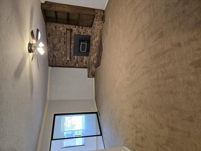 Photo - 11907 N Mustang Rd