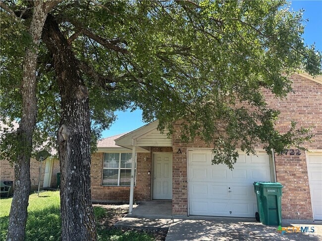 Building Photo - 1722 Aztec Trce Rental