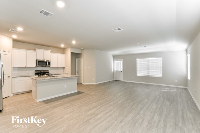 Photo - 6620 Hatchery Way