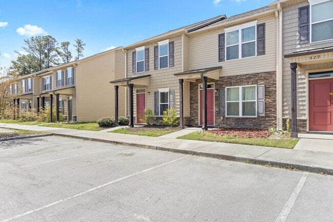 Photo - 2BR Townhome Near Camp Lejeune