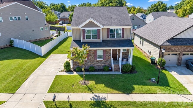 850 Windblown Pl