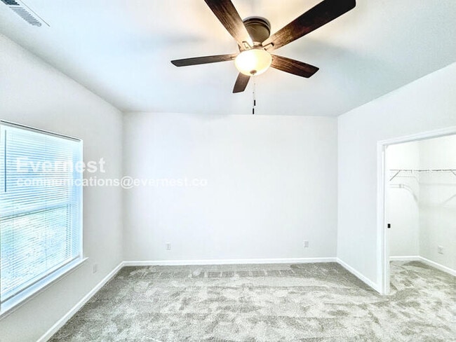 Photo - 1852 Wilberforce St