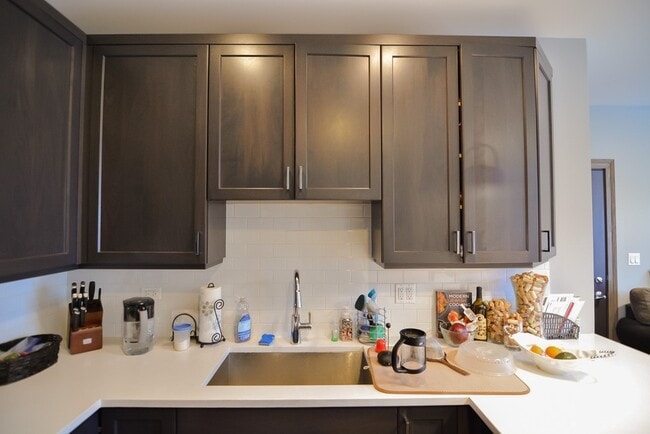 Photo - 4324 N Ashland Ave Unit A06W